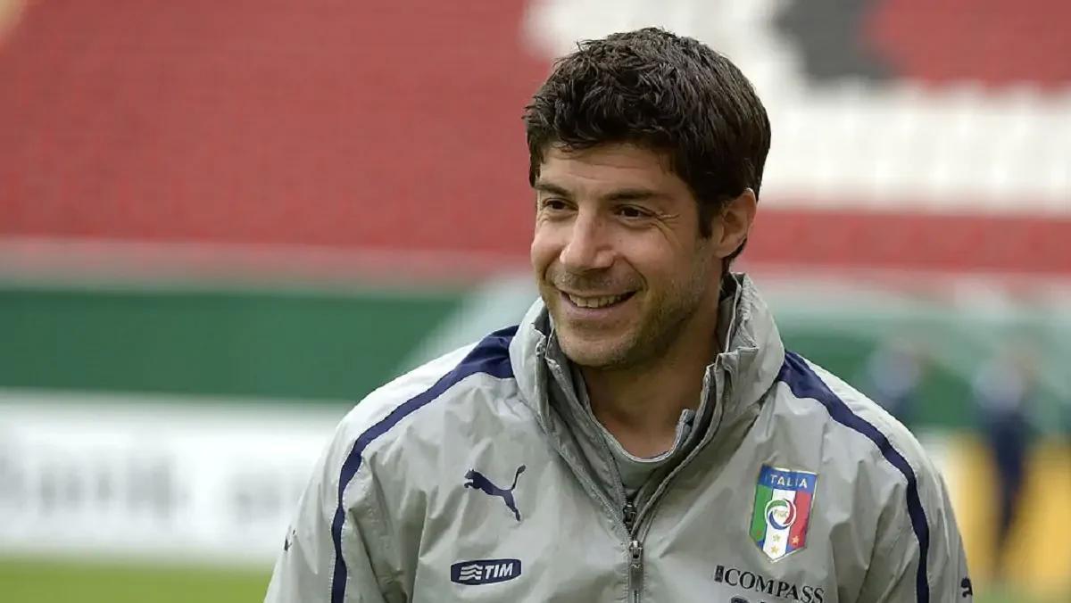 乐鱼体育app-詹尼凯达：尤文被罚降级后，皮耶罗说尤文不会变，级别不重要