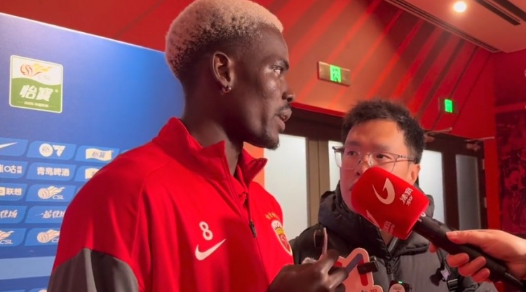 乐鱼体育官网平台-让·克劳德:攻入生涯首球不知如何形容,我们是个非常好的团队